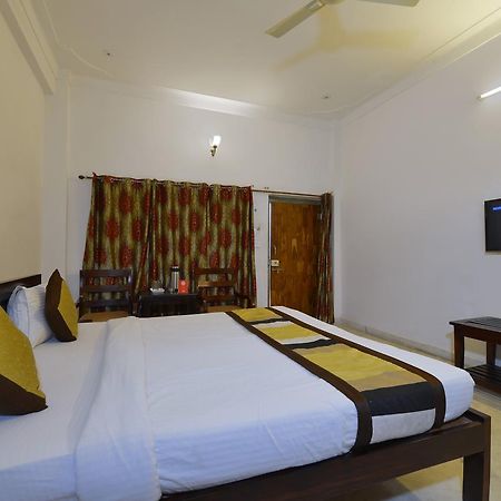 Oyo 1159 Hotel Chandra Prakash Udaipur Eksteriør bilde