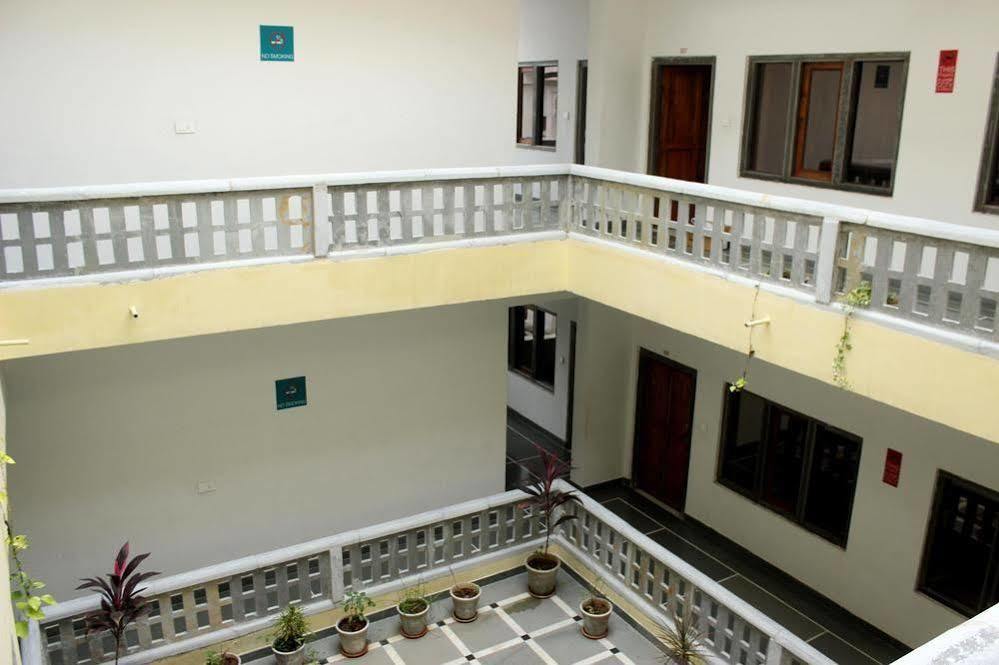 Oyo 1159 Hotel Chandra Prakash Udaipur Eksteriør bilde