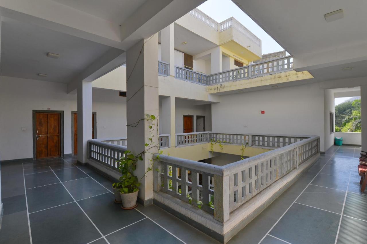 Oyo 1159 Hotel Chandra Prakash Udaipur Eksteriør bilde